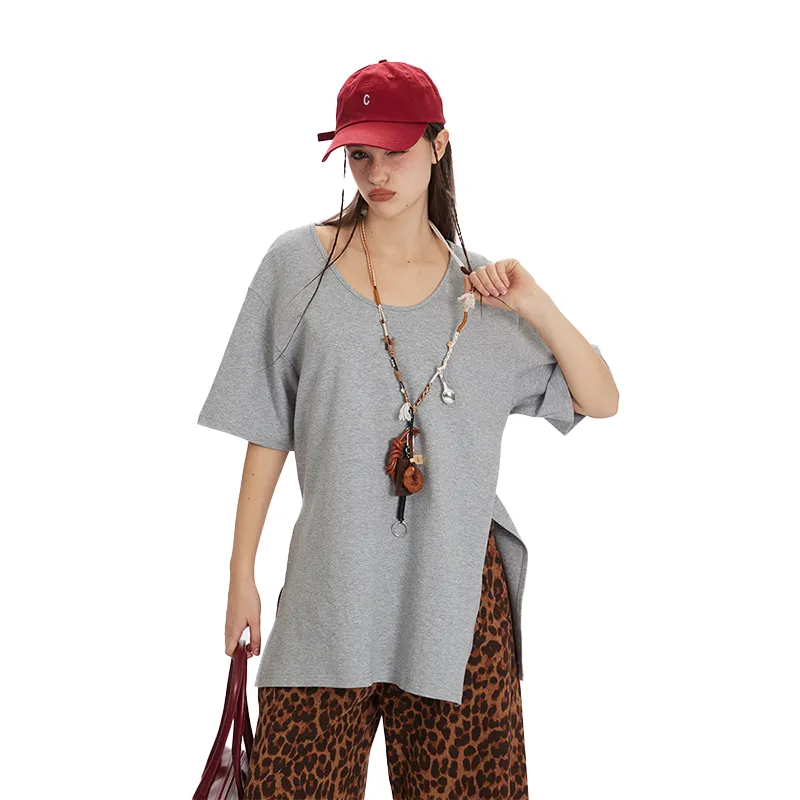 Gentle welcome T Shirts Women's-6