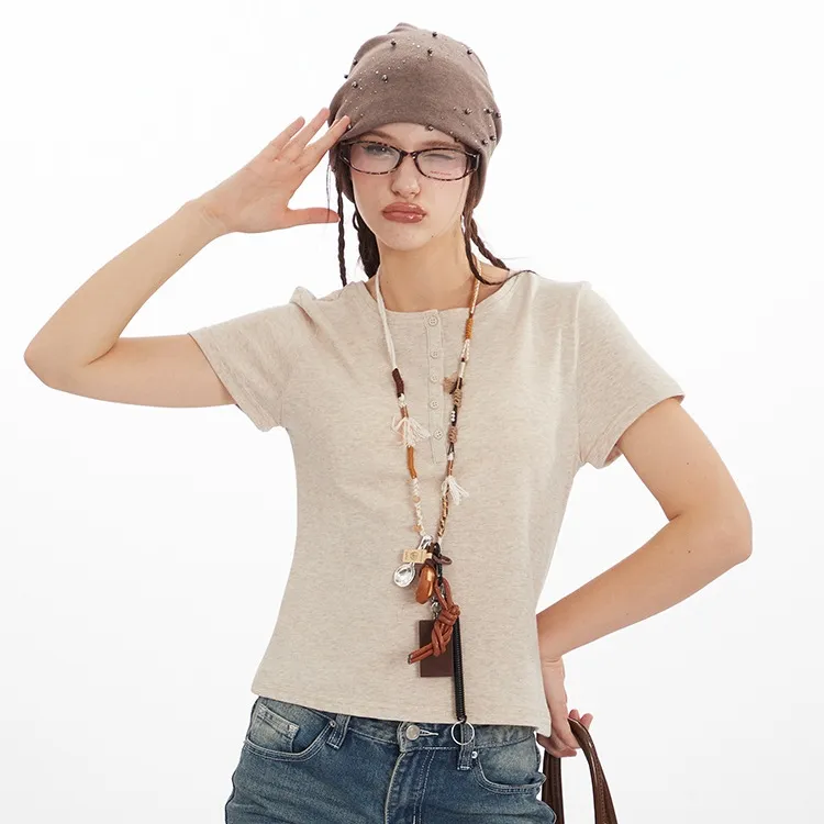 Gentle welcome T Shirts Women's-3