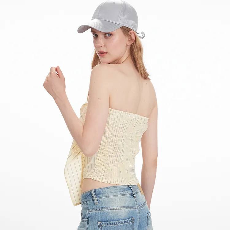 Gentle welcome T Shirts Women's-1