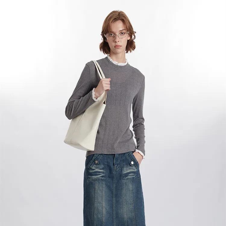 Gentle welcome T Shirts Women's-4