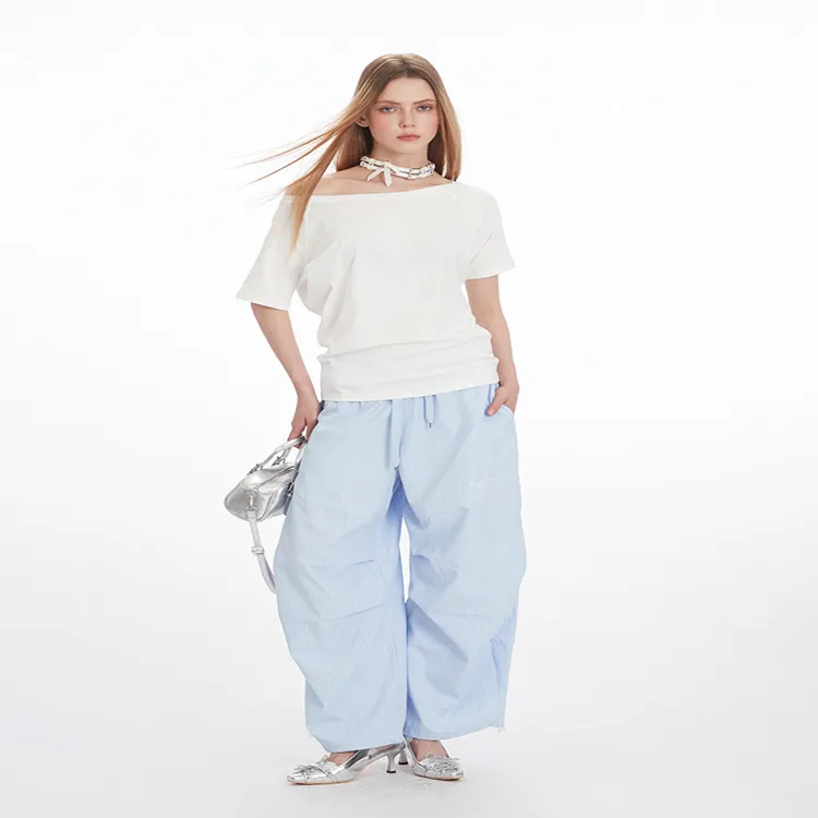 Gentle welcome T Shirts Women's-5