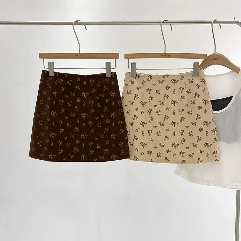 Gentle Welcome Casual Short Skirts Women's-2