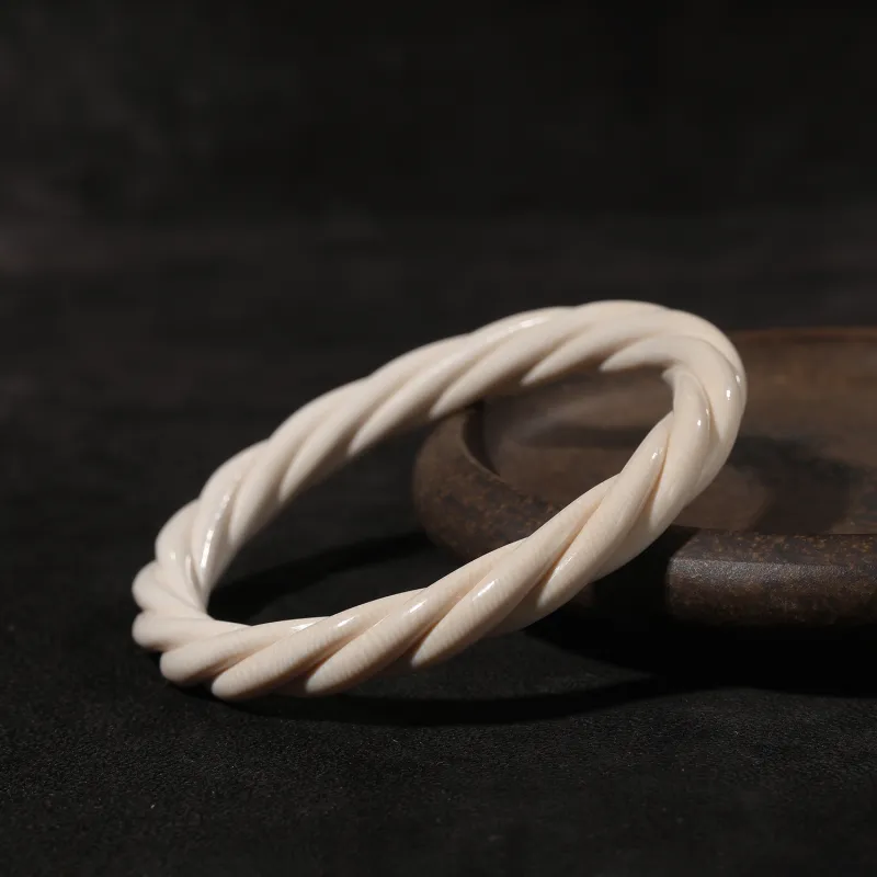Gu He Mammoth Jade Bangles Unisex-8