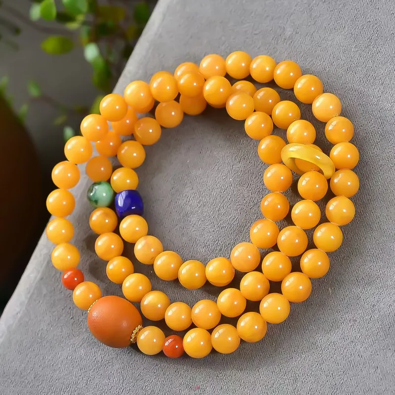 Gu He Amber/Beeswax Bracelets Unisex-4