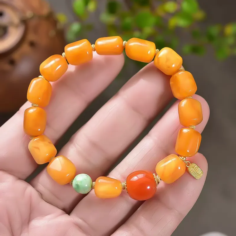 Gu He Amber/Beeswax Bracelets Unisex-4