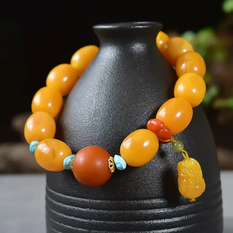 Gu He Amber/Beeswax Bracelets Unisex-2