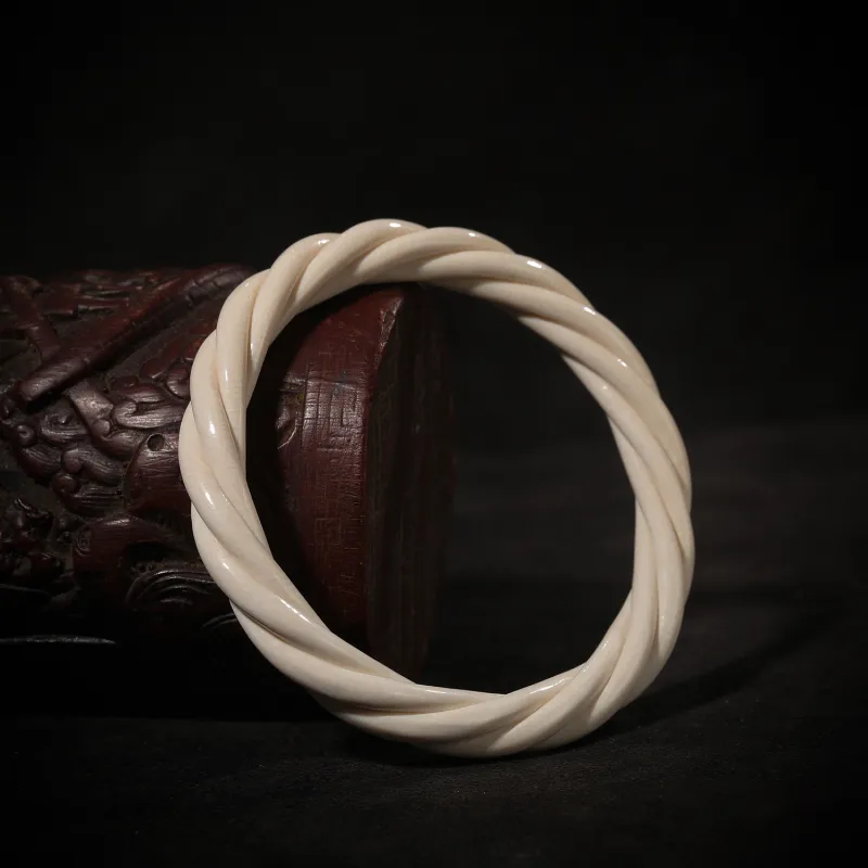 Gu He Mammoth Jade Bangles Unisex-10