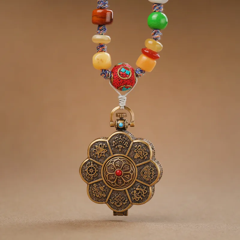 Gu He Necklaces Unisex-3