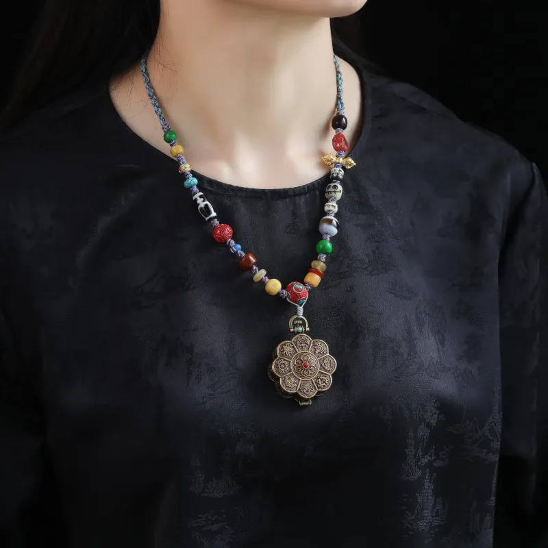Gu He Necklaces Unisex-4