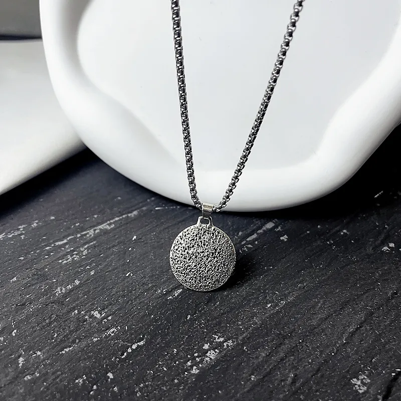 MOVER Necklaces Unisex-3