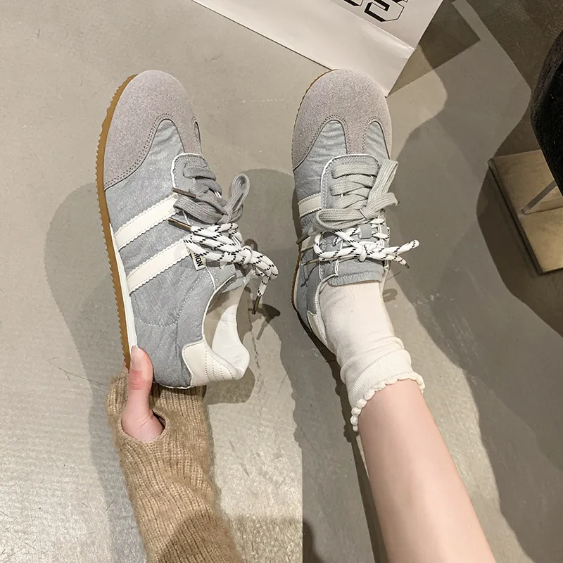 SHUXIAOBEI Low Top Casual Shoes Women's-25