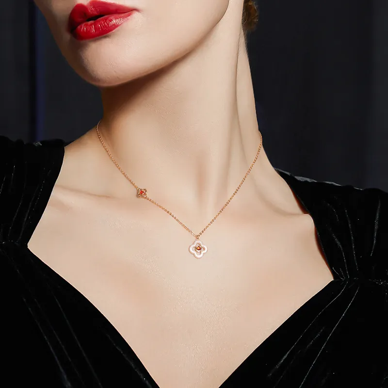 JAY Necklaces Women's-1