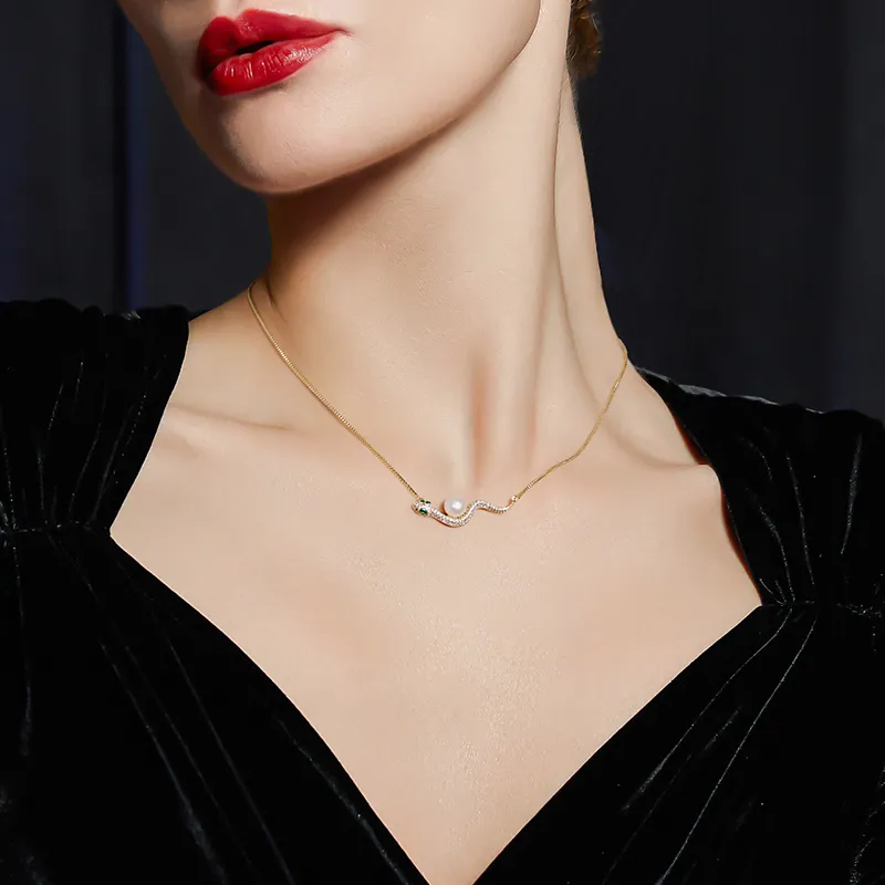 JAY Necklaces Women's-2