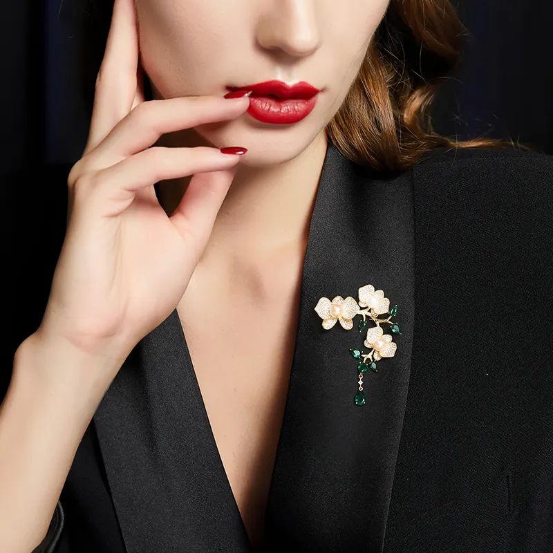 JAY Freshwater Pearl Brooches Women's-1