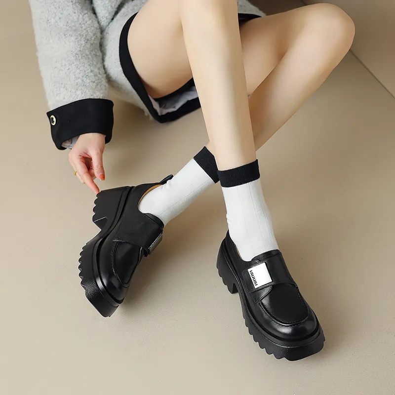 Little Queen Renee Loafers Women's-8