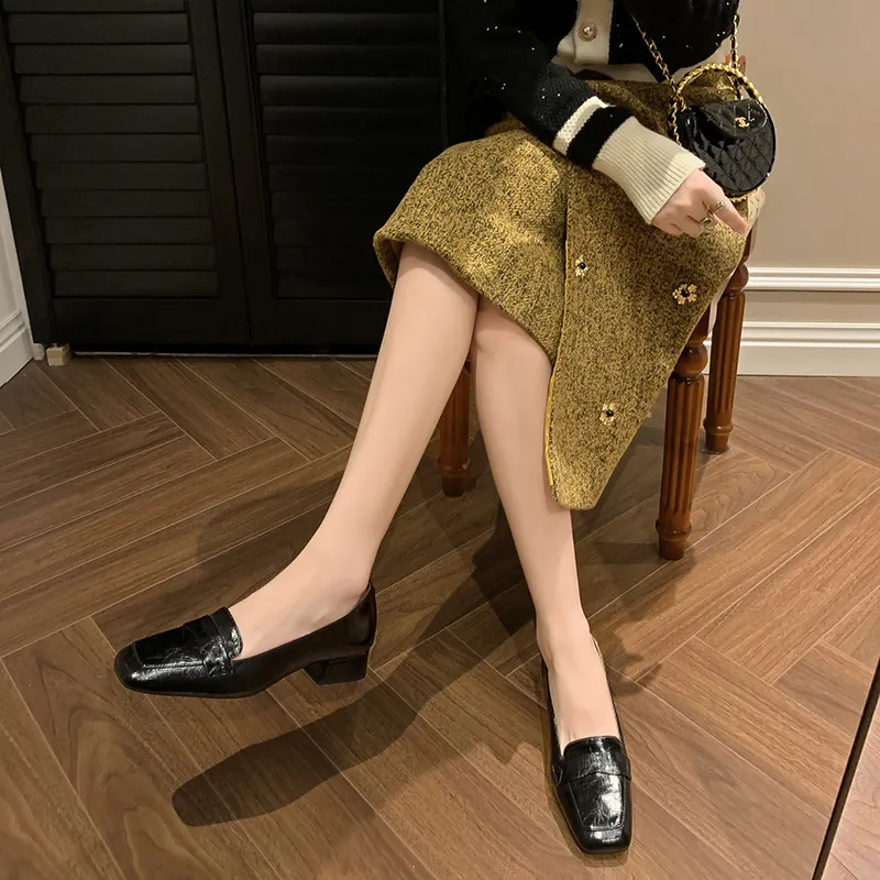 Little Queen Renee Loafers Women's-5