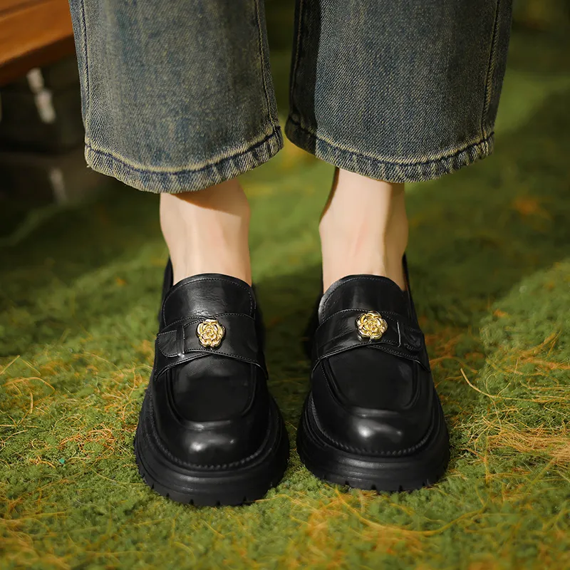 Little Queen Renee Loafers Women's-3