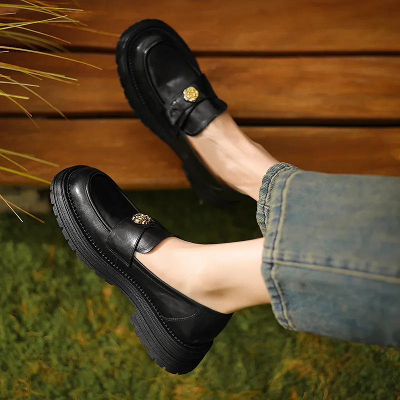 Little Queen Renee Loafers Women's-4
