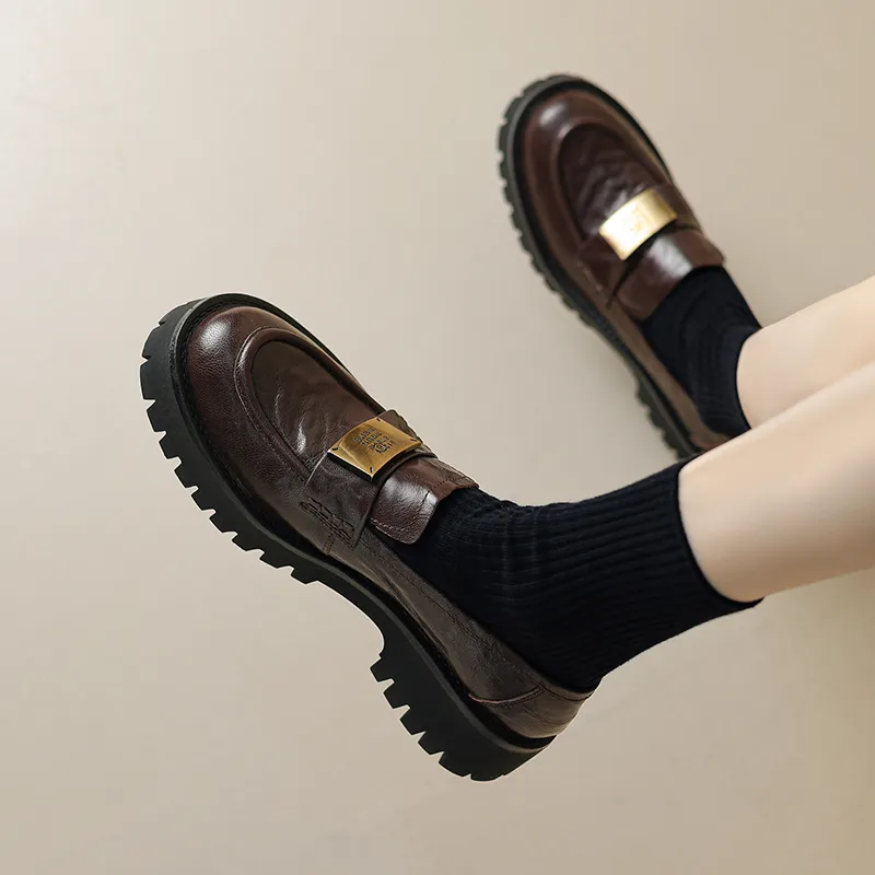 Little Queen Renee Slip on Loafers Women's-10