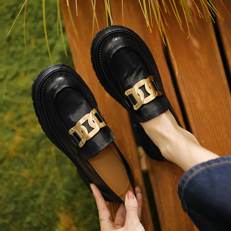 Little Queen Renee Loafers Women's-1