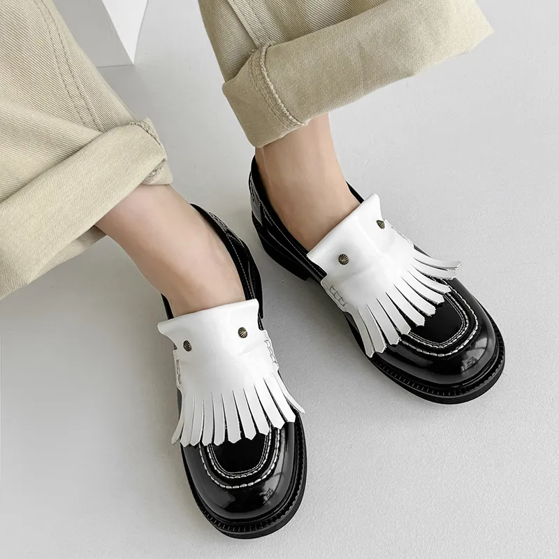 Little Queen Renee Loafers Women's-1