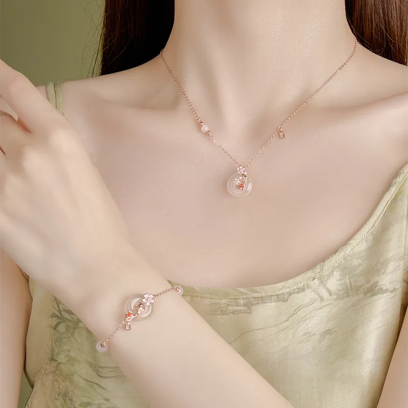 VANA Chalcedony Jade Necklaces Women's-2