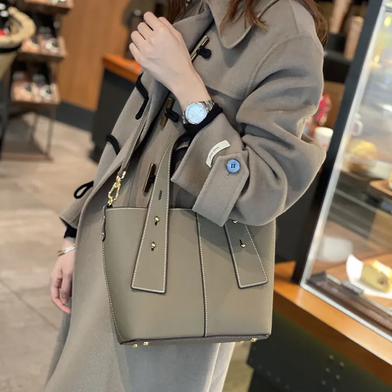 ROBERTA DI CAMERINO Cow Leather One Shoulder Handbag Tubas Women's Elephant Gray-3