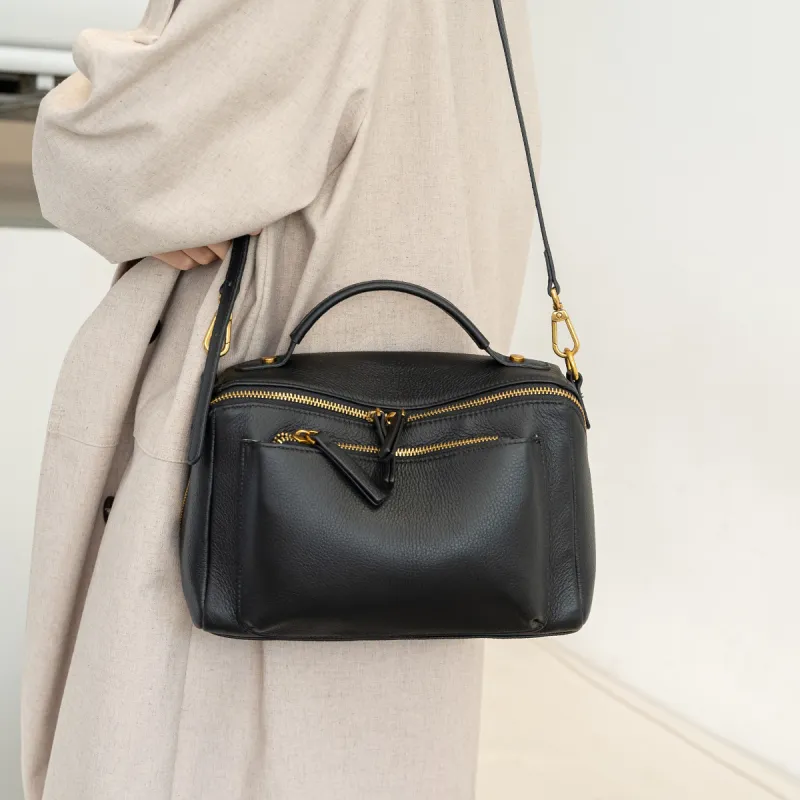 ROBERTA DI CAMERINO Cow Leather Mom Bag, Portable Crossbody Bag, Shoulder Bag Regular Women's Black/Khaki-5