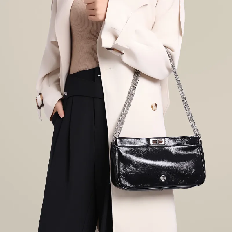 ROBERTA DI CAMERINO Oil Wax Top Grain Cow Leather Shoulder Bag Medium Size Women's Black/Coffee-2