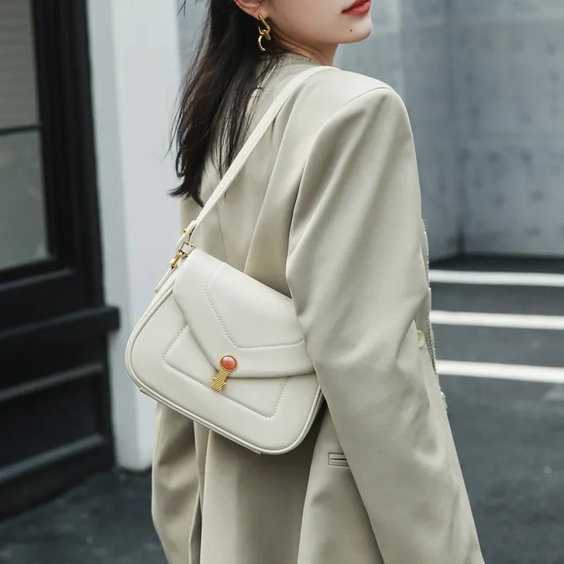 ROBERTA DI CAMERINO Cow Leather Envelope Bag, Shoulder Bag, Crossbody Bag, Small Square Bag Regular Women's White/Black-2
