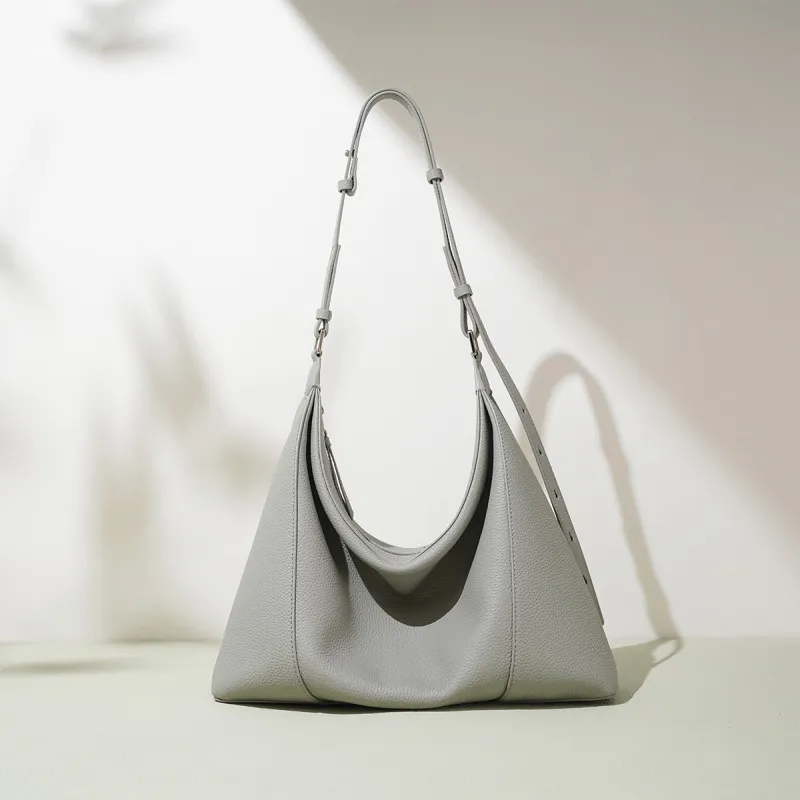 ROBERTA DI CAMERINO Cow Leather Shoulder Bag Women's Light Gray/Ecru-1