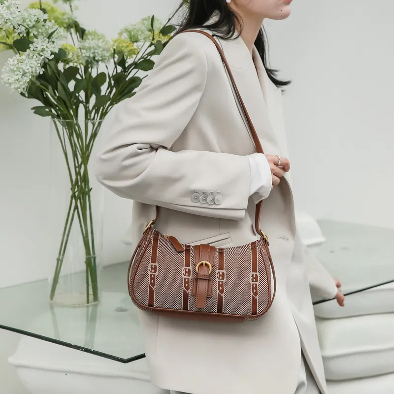 ROBERTA DI CAMERINO Fabric With Cow Leather Shoulder Bag Crossbody Bag Baguette Bag Medium Size Women's Coffee-5