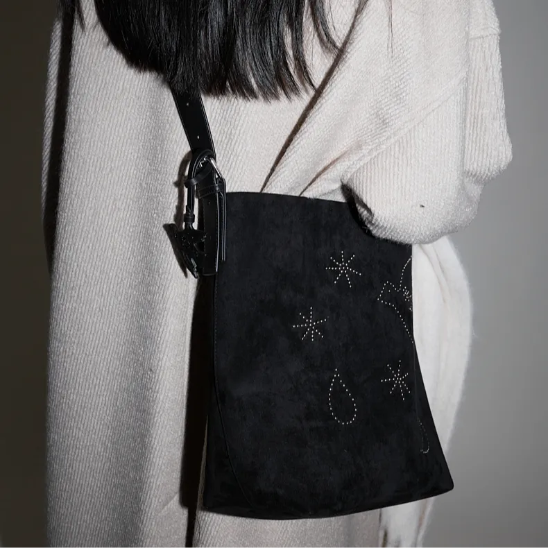 YAMAGUCHI MIOKO Cow Leather Velvet Bucket Crossbody Bag Medium Size Women's Suede Black-2
