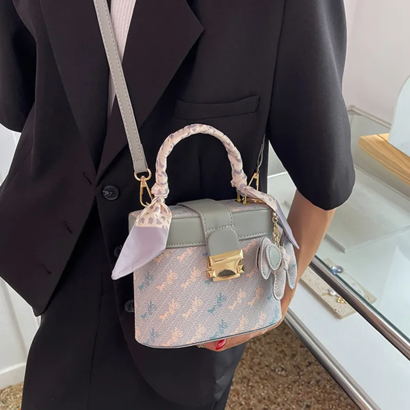 UNITE STAR Handbags-1