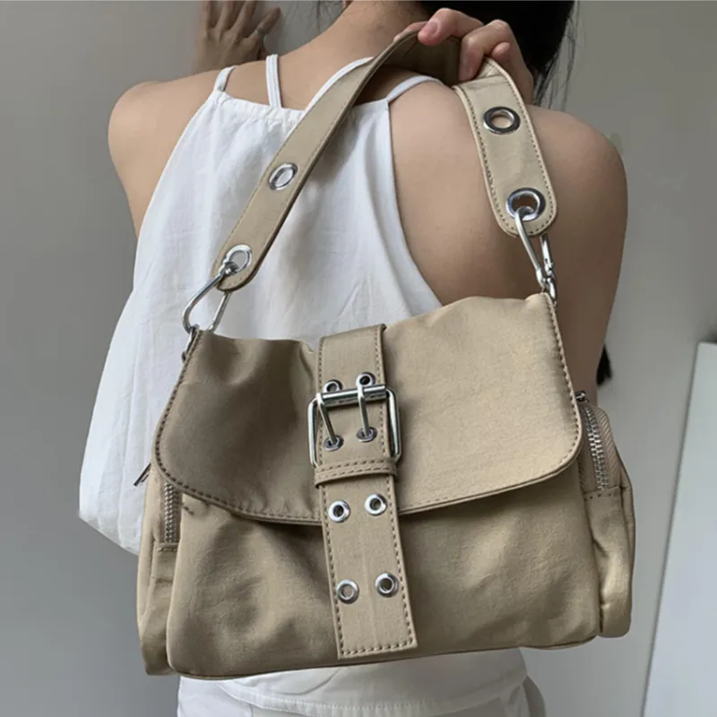 UNITE STAR Shoulder Bags-8