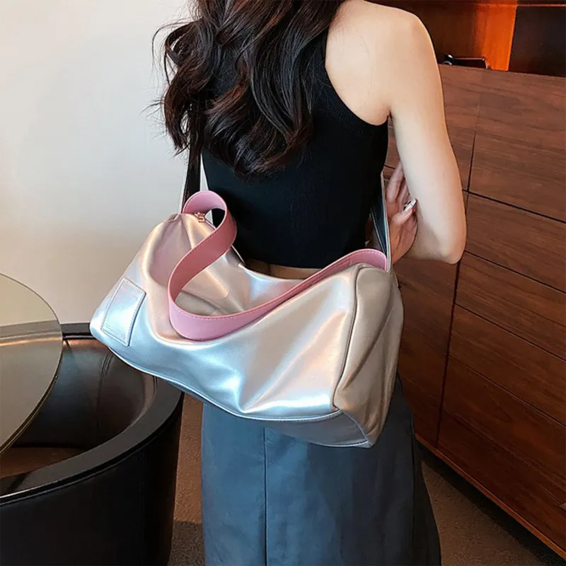 UNITE STAR Shoulder Bags-16
