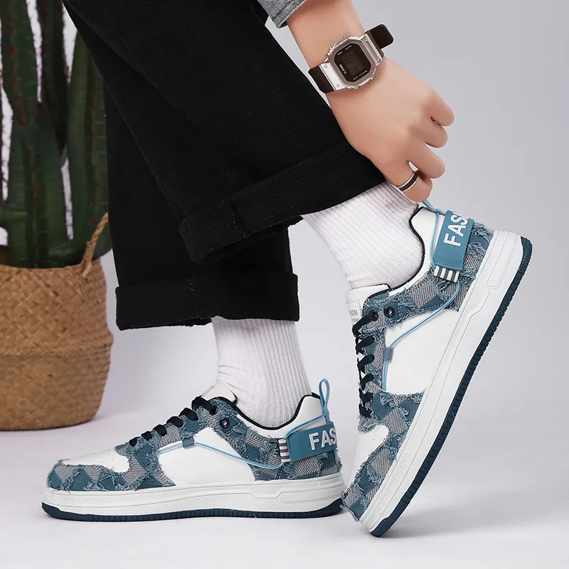 CAMOSI Slip-Resistant Low-Top Skateboard Shoes Unisex-22