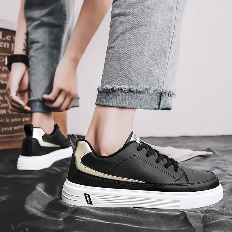 CAMOSI Low-Top Skateboard Shoes Men's-32