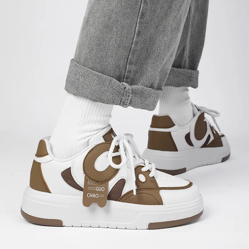 CAMOSI Low-Top Skateboard Shoes Unisex-26