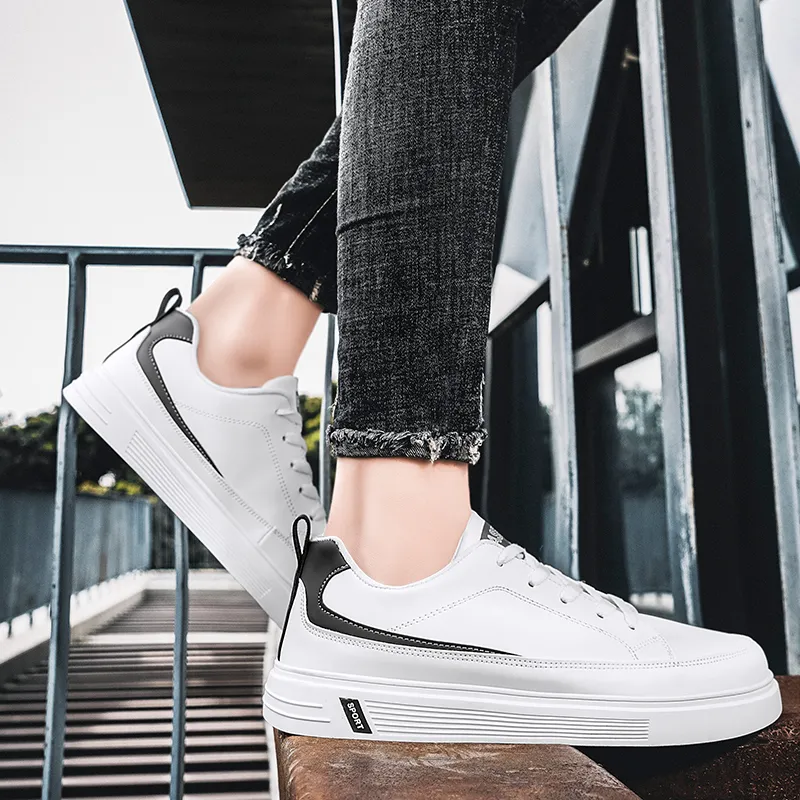 CAMOSI Low-Top Skateboard Shoes Men's-9