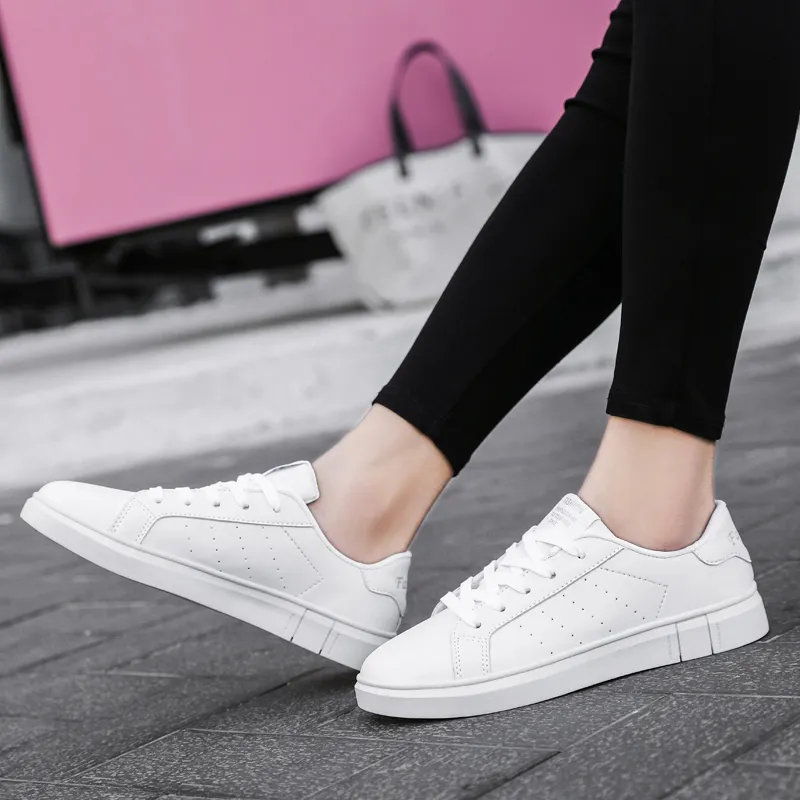 CAMOSI Low-Top Skateboard Shoes Unisex-50