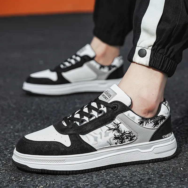 CAMOSI Low Top Skateboard Shoes Men's-3