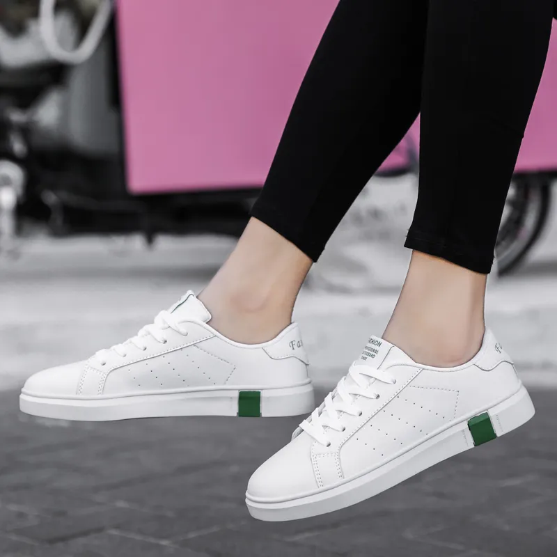 CAMOSI Low-Top Skateboard Shoes Unisex-5