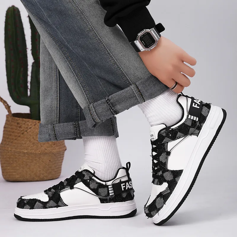 CAMOSI Slip-Resistant Low-Top Skateboard Shoes Unisex-11