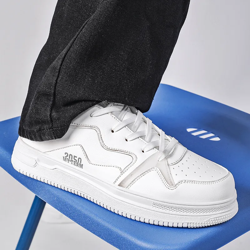 CAMOSI Low-Top Skateboard Shoes Men's-8