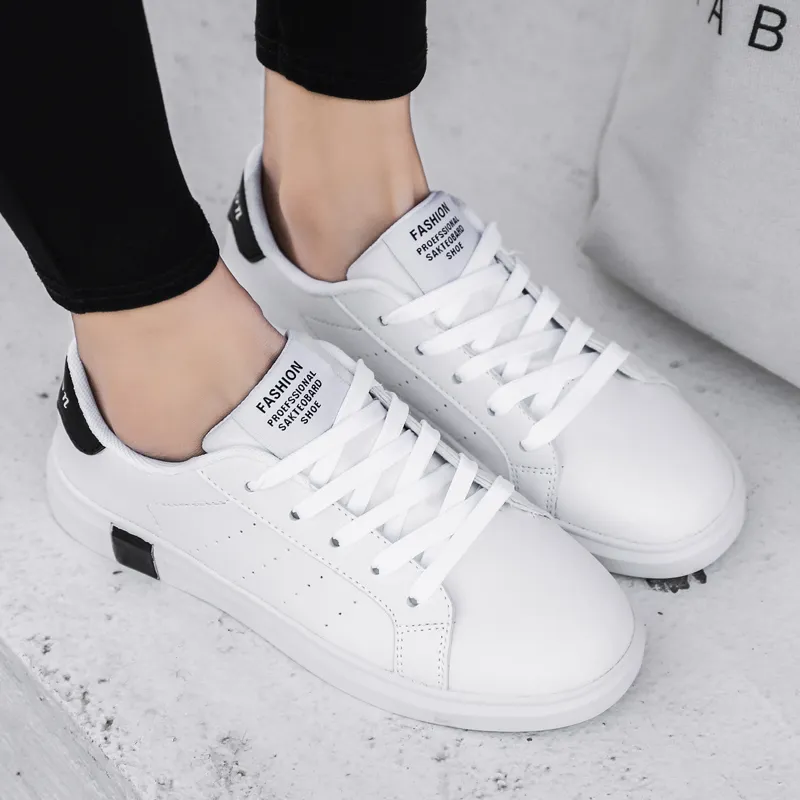 CAMOSI Low-Top Skateboard Shoes Unisex-34