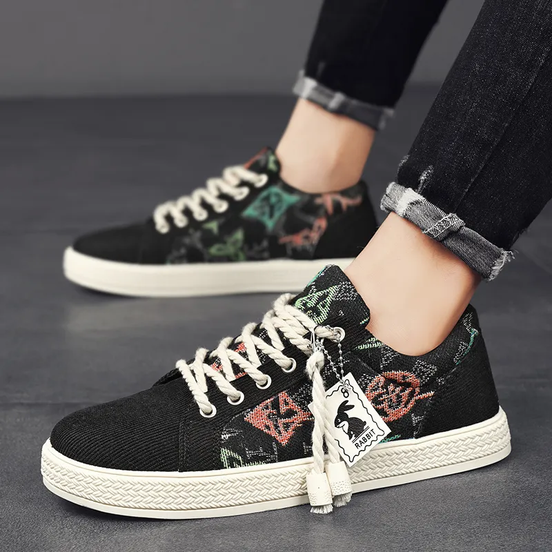 CAMOSI Anti-Slip Wear-Resistant Low-Top Skateboard Shoes Unisex-8