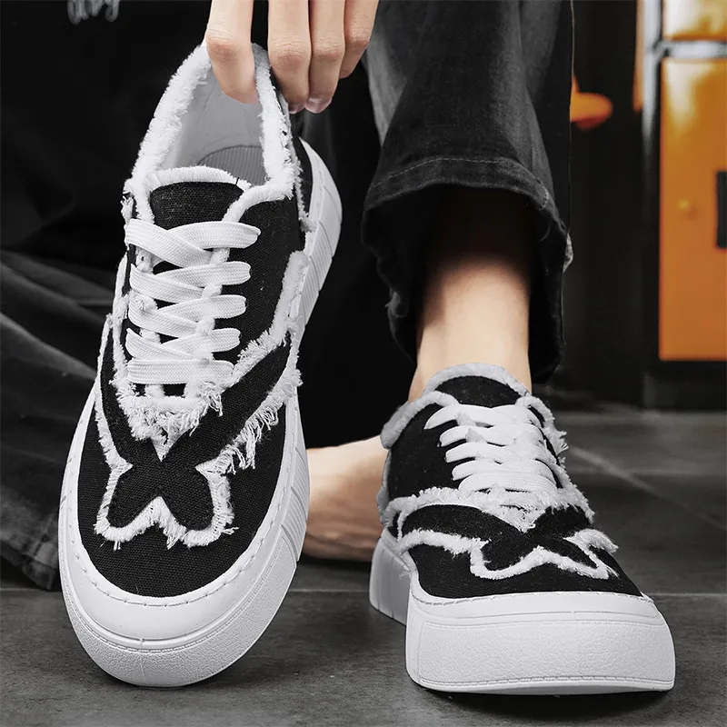 CAMOSI Low Top Skateboard Shoes Men's-4