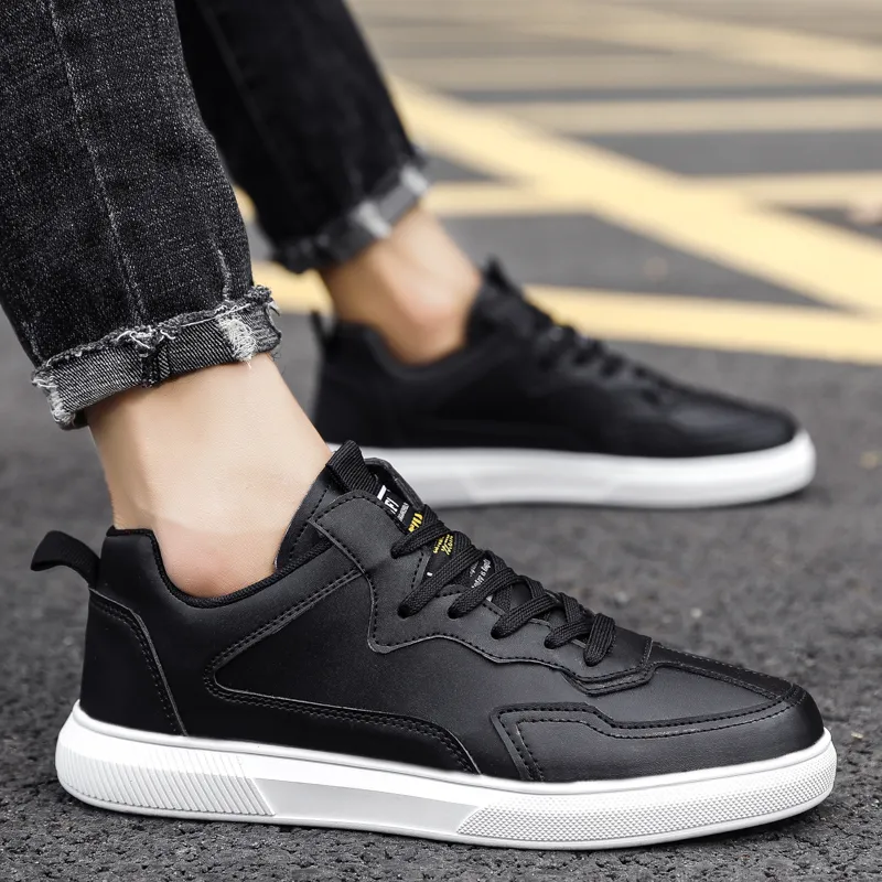 CAMOSI Low-Top Skateboard Shoes Unisex-38