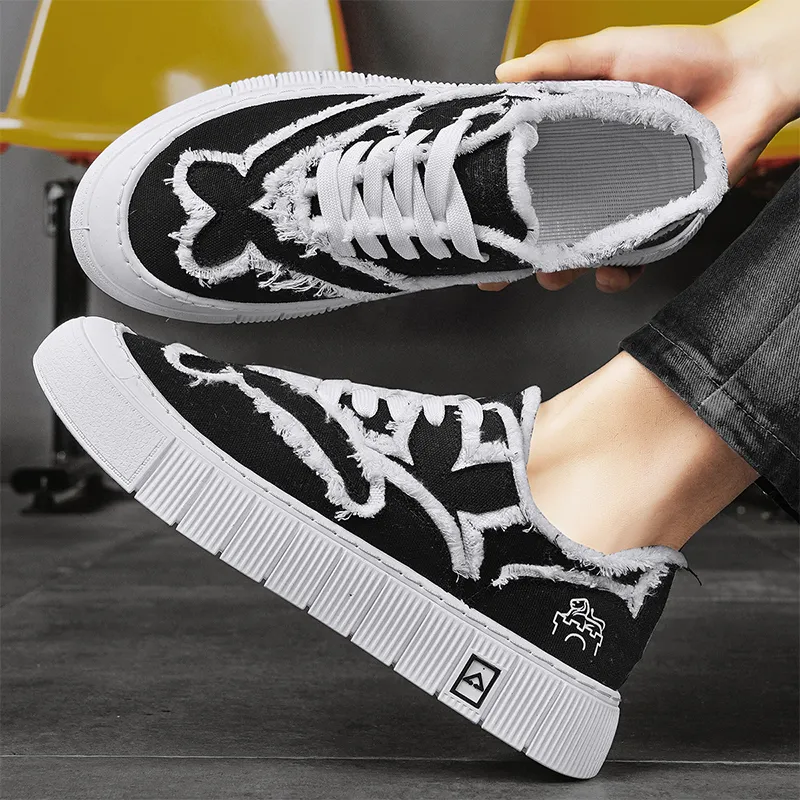 CAMOSI Low Top Skateboard Shoes Men's-6